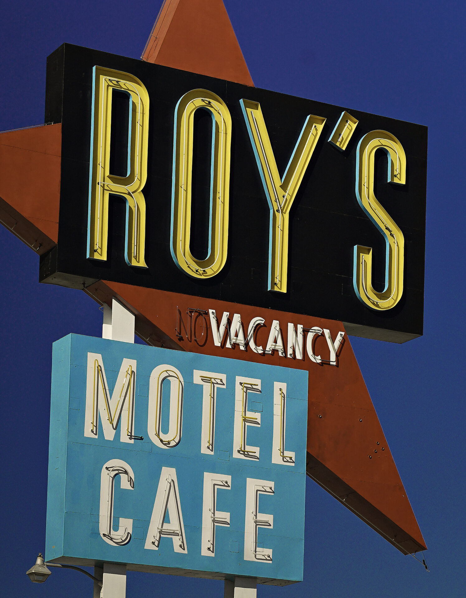 A Roy Motel and Cafe Sign Board